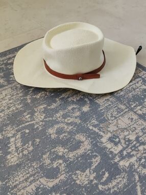 New!Frye Cream Paper Cowboy Hat with Brown Leather Band Y2K Cottagecore Retro